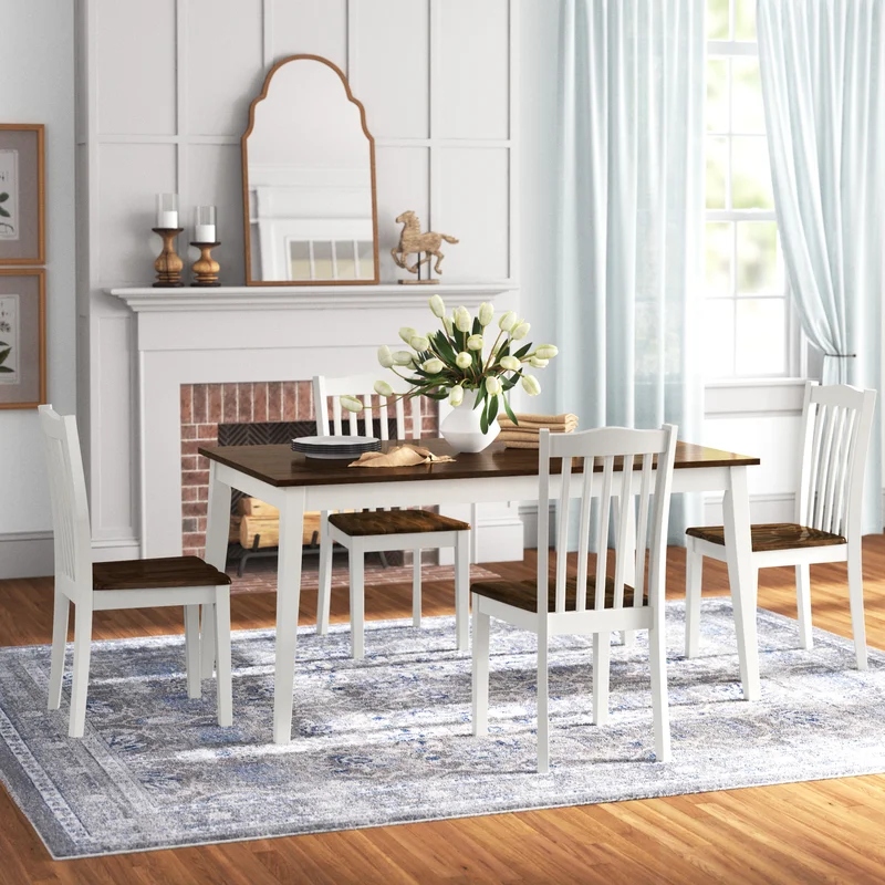 PUFF - White & Brown Dining with Four Seats