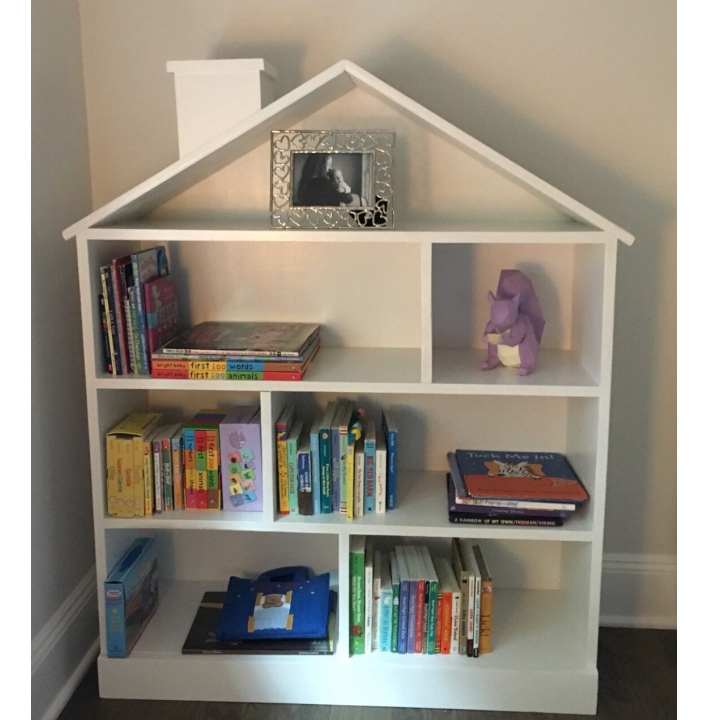 ZEA - House Shaped Kids Bookshelf