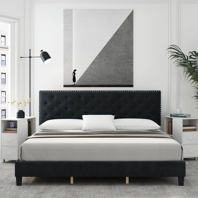 LEEHAY - Gorgeous Black King Size Bed