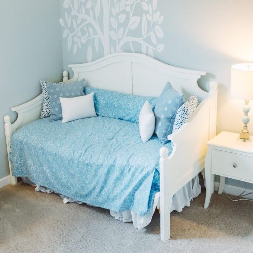 LOREN - White Victorian Style Daybed