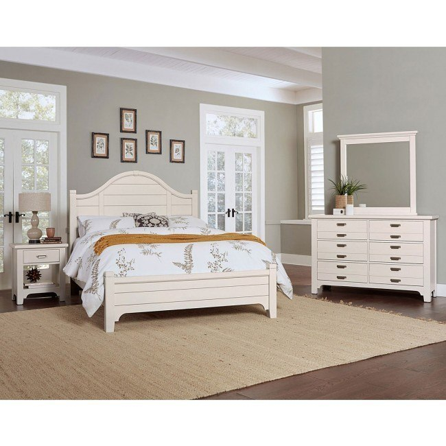 ZEKI - White Classic Style Four Piece Bedroom Set