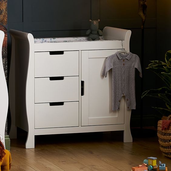 ONIE - Curved Style Cabinet Changing Table