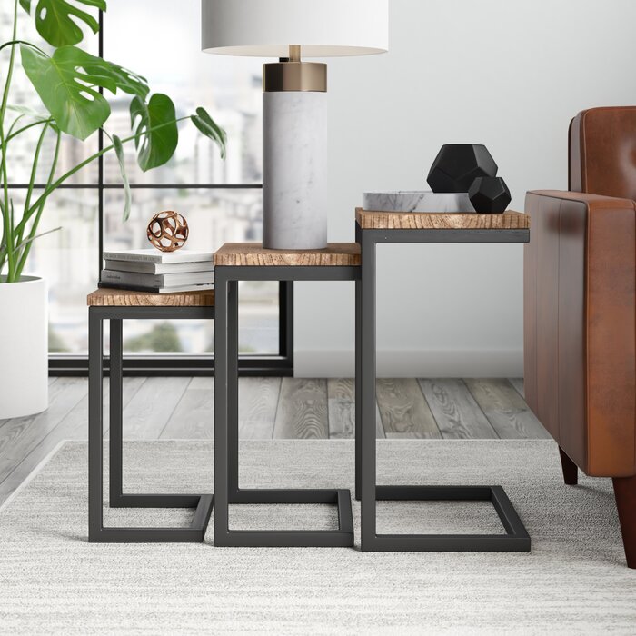 BECKUM - Three Piece Nesting Table
