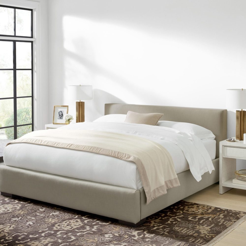 CREAK - Ivory Contemporary Style King Size Bed