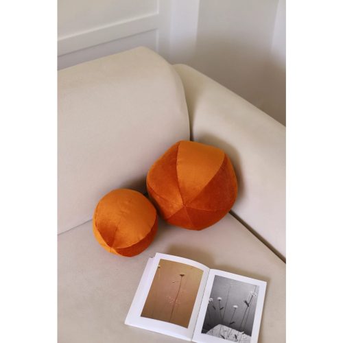 BALL- Round Pillow Duo