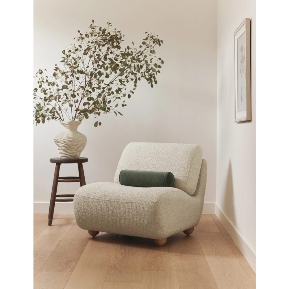 MELLOW - Laid Back Accent Chair