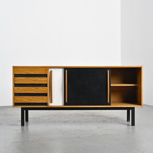 CLEO - Mid Century Style Sliding Door Sideboard