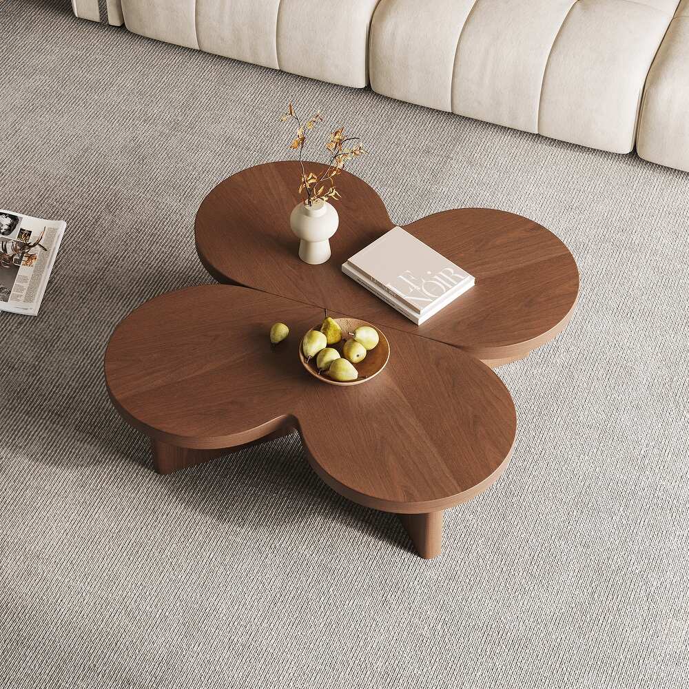 WINK - Flower Shape polish finish Coffee Table Set